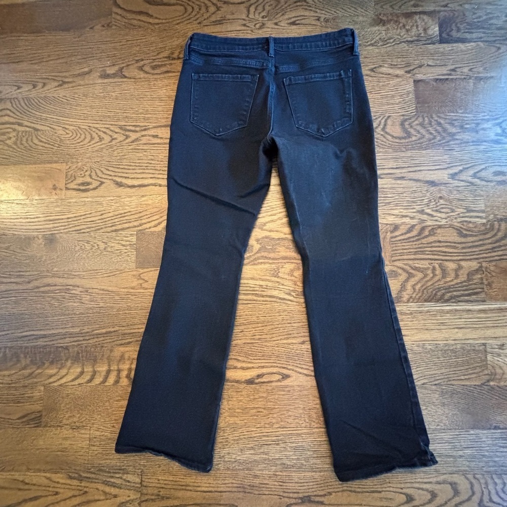 Old Navy Mid-Rise Kicker Boot-Cut Jeans – Size 6 Short - Picture 3 of 3